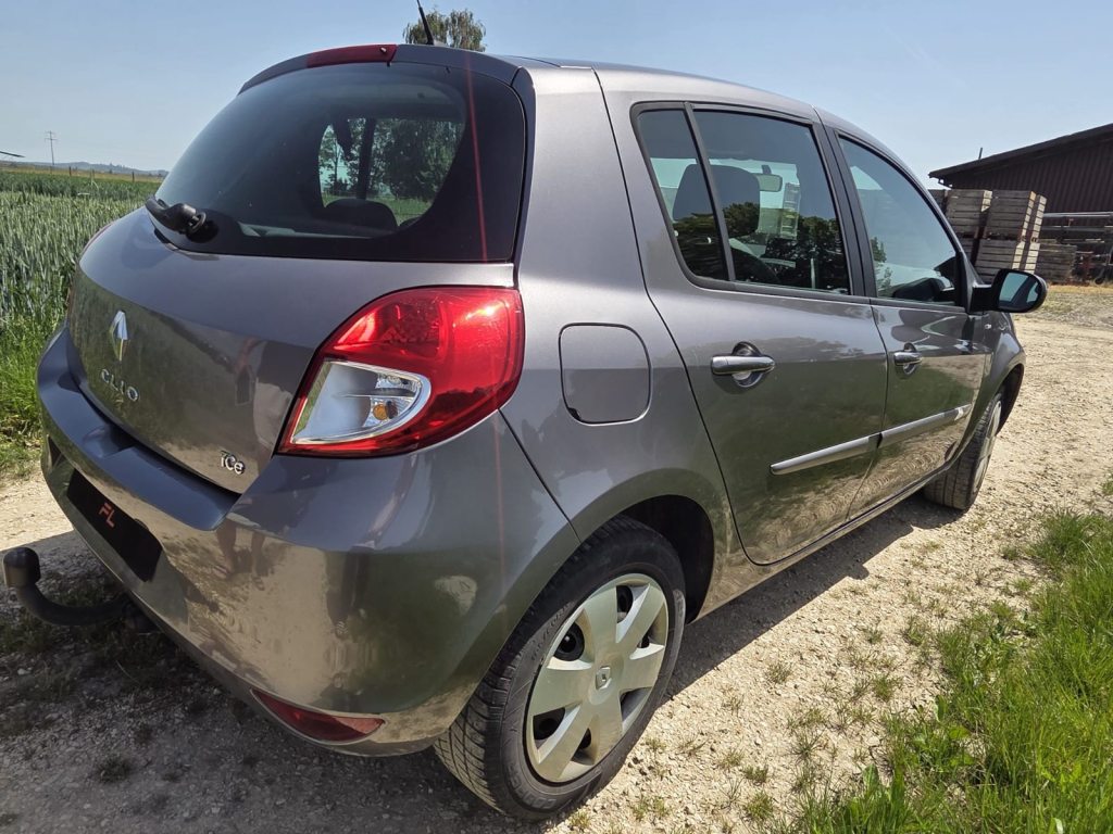 RENAULT CLIO 1.2 TCe 100 Night&Day, Benzina, Occasioni / Usate, Manuale - 3