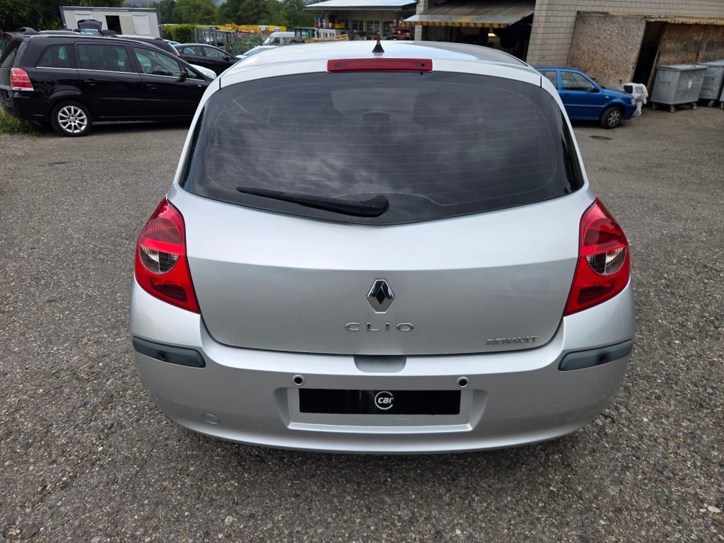 RENAULT CLIO 2.0 16V Exception, Petrol, Second hand / Used, Automatic - 4