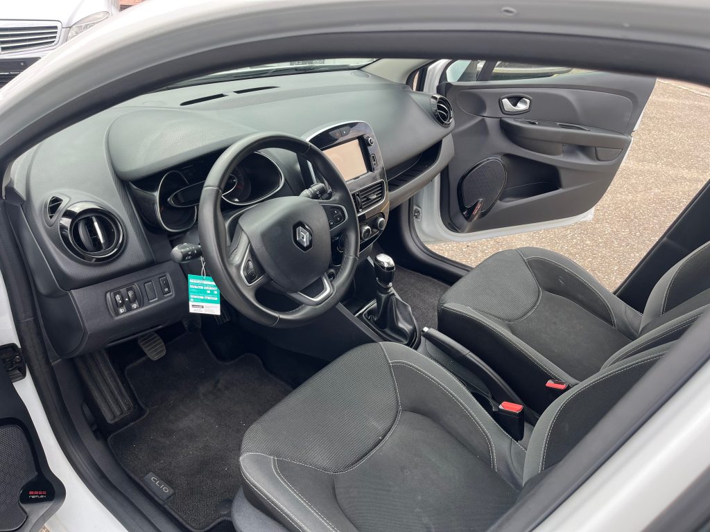 RENAULT CLIO 1.2 TCe 120 GT Line S/S, Petrol, Second hand / Used, Manual - 7