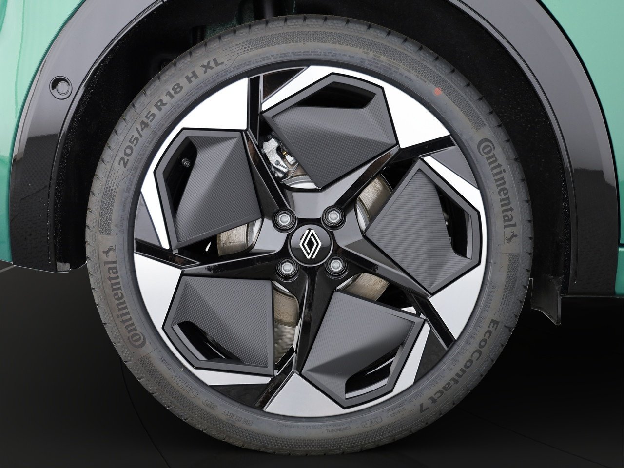 RENAULT Clio 1.8 E-Tech techno, Hybride Intégral Essence/Électricité, Voiture de démonstration, Automatique - 4