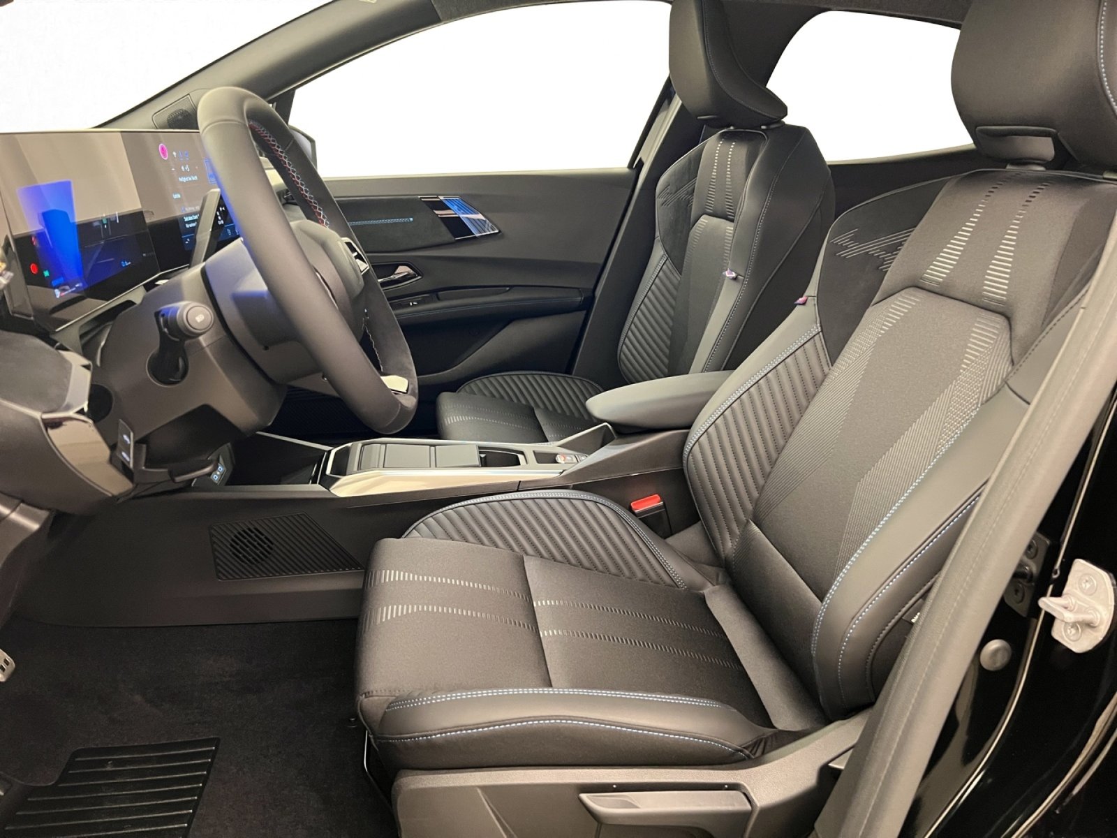 RENAULT Clio 6 1.8 E-Tech esprit Alpine, Hybride Integrale Benzina/Elettrica, Auto dimostrativa, Automatico - 2