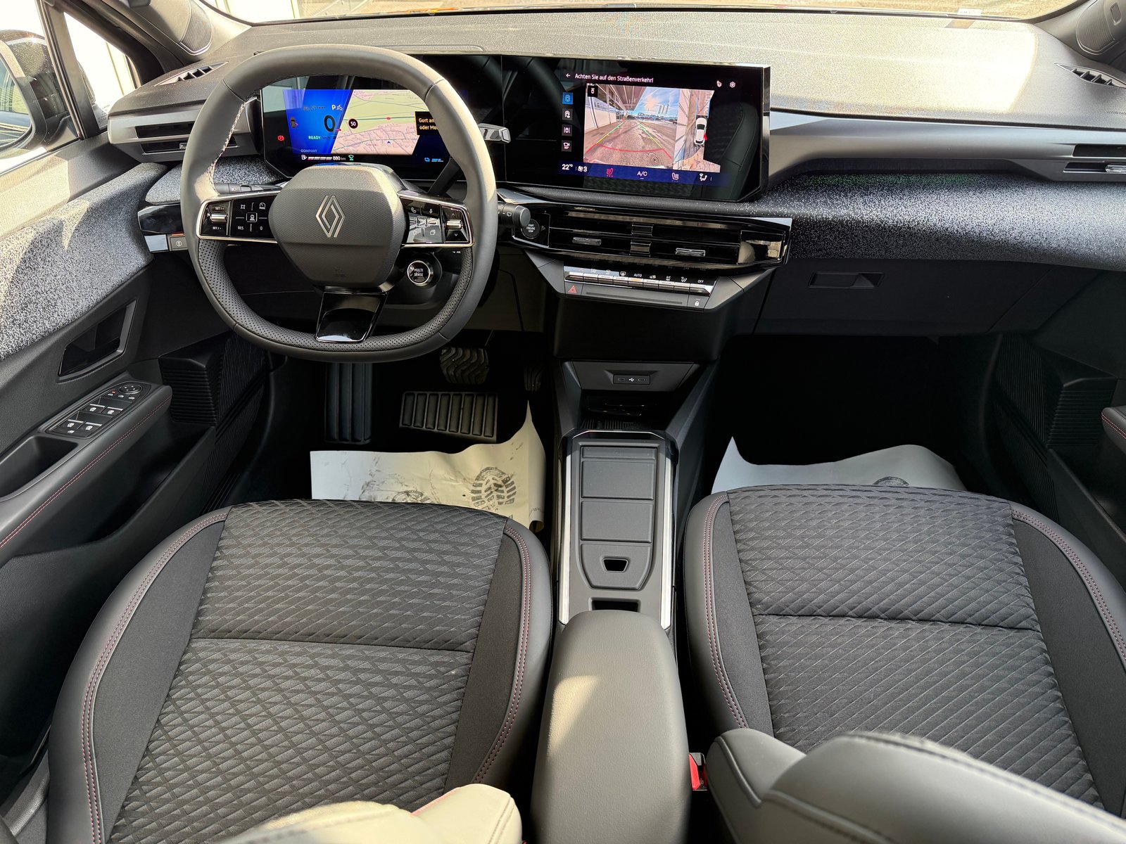 RENAULT Clio 1.8 E-Tech Techno, Benzin, Vorführwagen, Automatik - 7