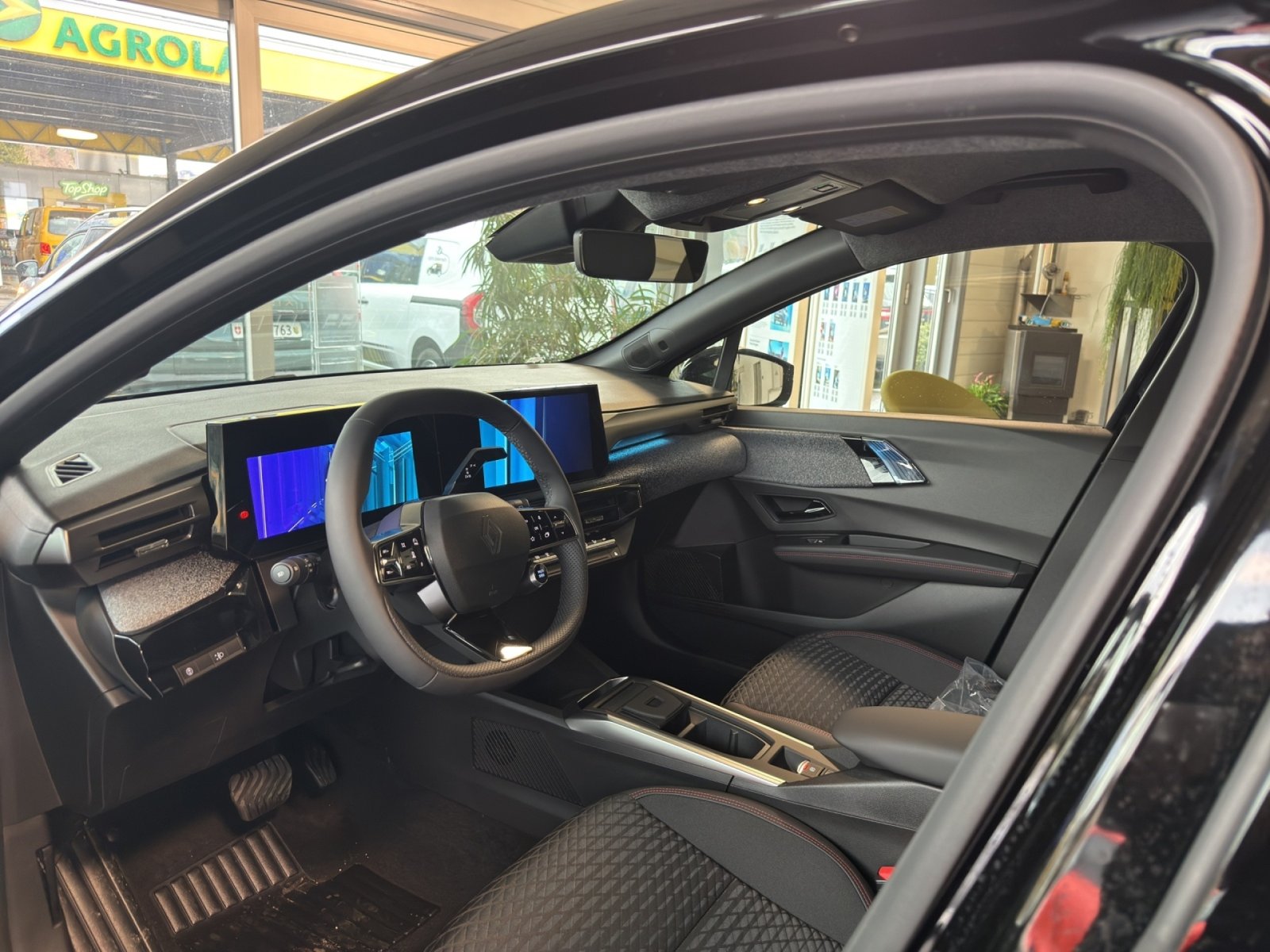 RENAULT CLIO E-TECH FULL HYBRID techno full hybrid E-Tech 160, Voll-Hybrid Benzin/Elektro, Vorführwagen, Automatik - 5
