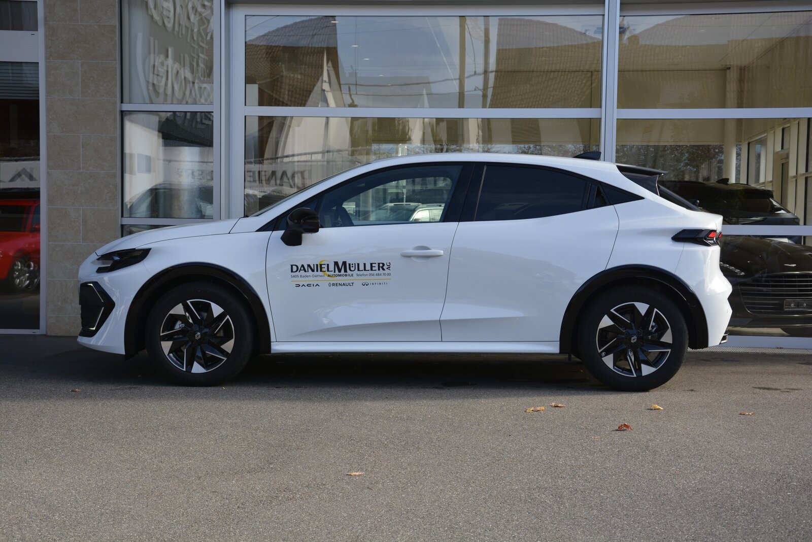 RENAULT CLIO techno full hybrid E-Tech 160, Full-Hybrid Petrol/Electric, Ex-demonstrator, Automatic - 3