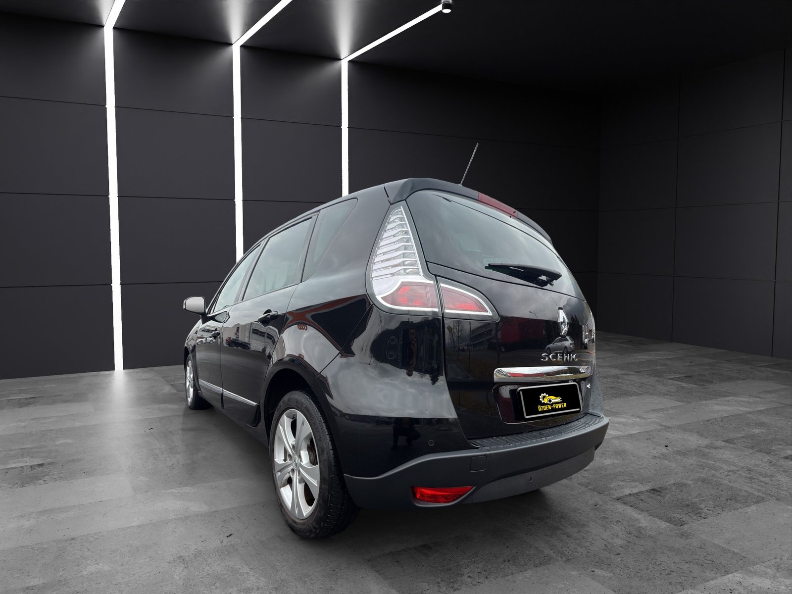 RENAULT EDC / Rückfahrkamera // Bose, Diesel, Occasion / Utilisé, Automatique - 6