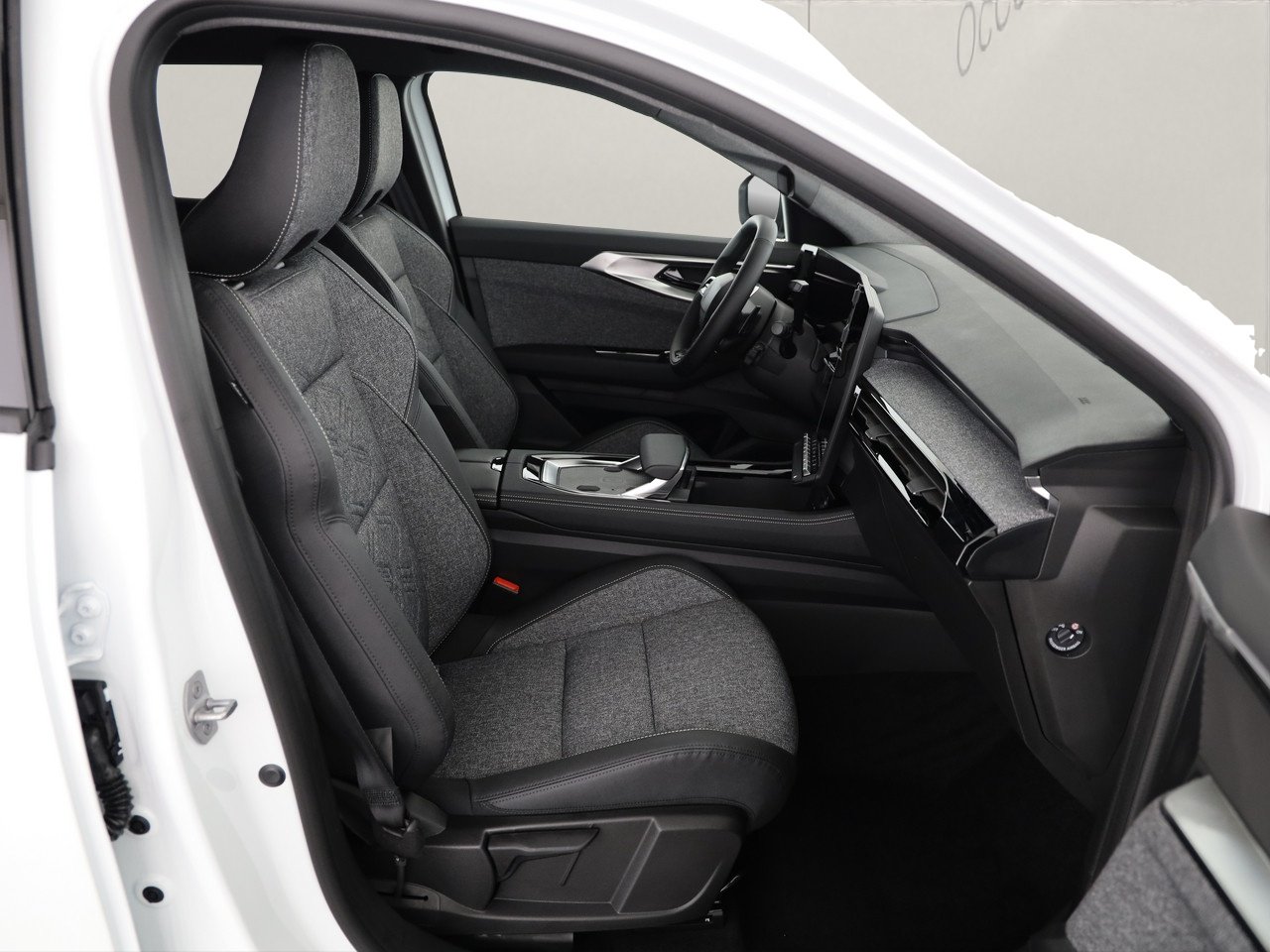 RENAULT Espace 1.2 E-Tech techno 5P, Voll-Hybrid Benzin/Elektro, Neuwagen, Automatik - 7