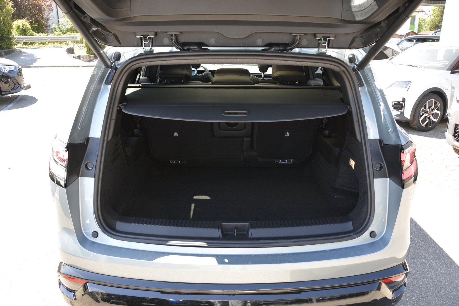 RENAULT Espace iconic full hybrid E-Tech 200 - 5 Seater, Hybride Integrale Benzina/Elettrica, Auto nuove, Automatico - 6