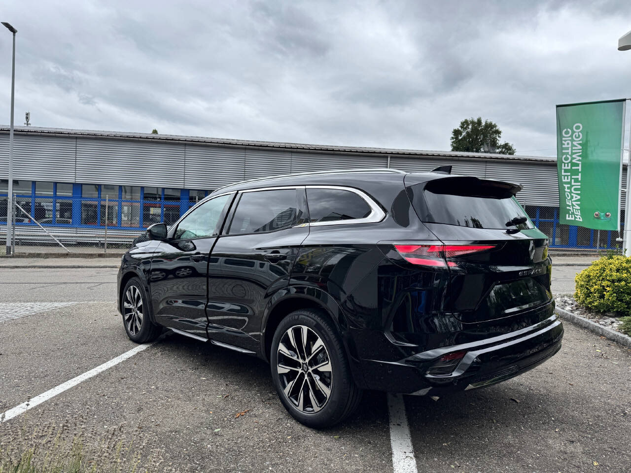 RENAULT Espace 1.2 E-Tech techno, Full-Hybrid Petrol/Electric, New car, Automatic - 5