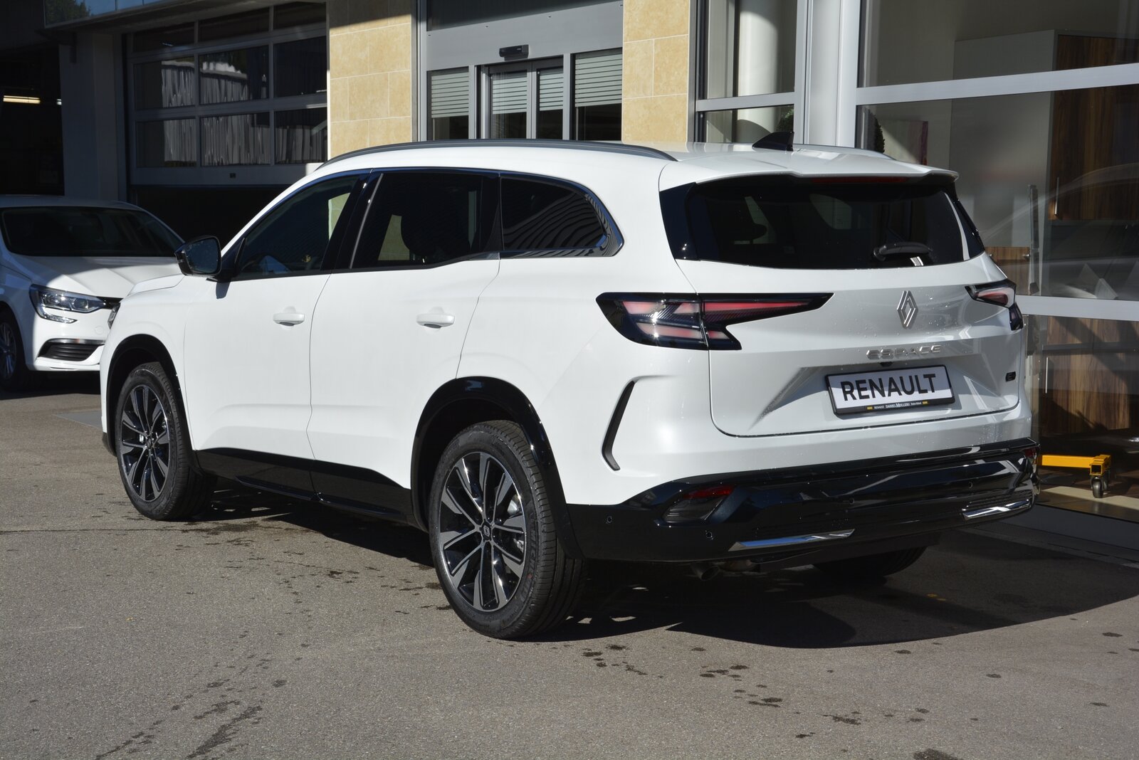 RENAULT Espace E-Tech techno full hybrid E-Tech 200 - 7 Seater, Hybride Integrale Benzina/Elettrica, Auto nuove, Automatico - 4