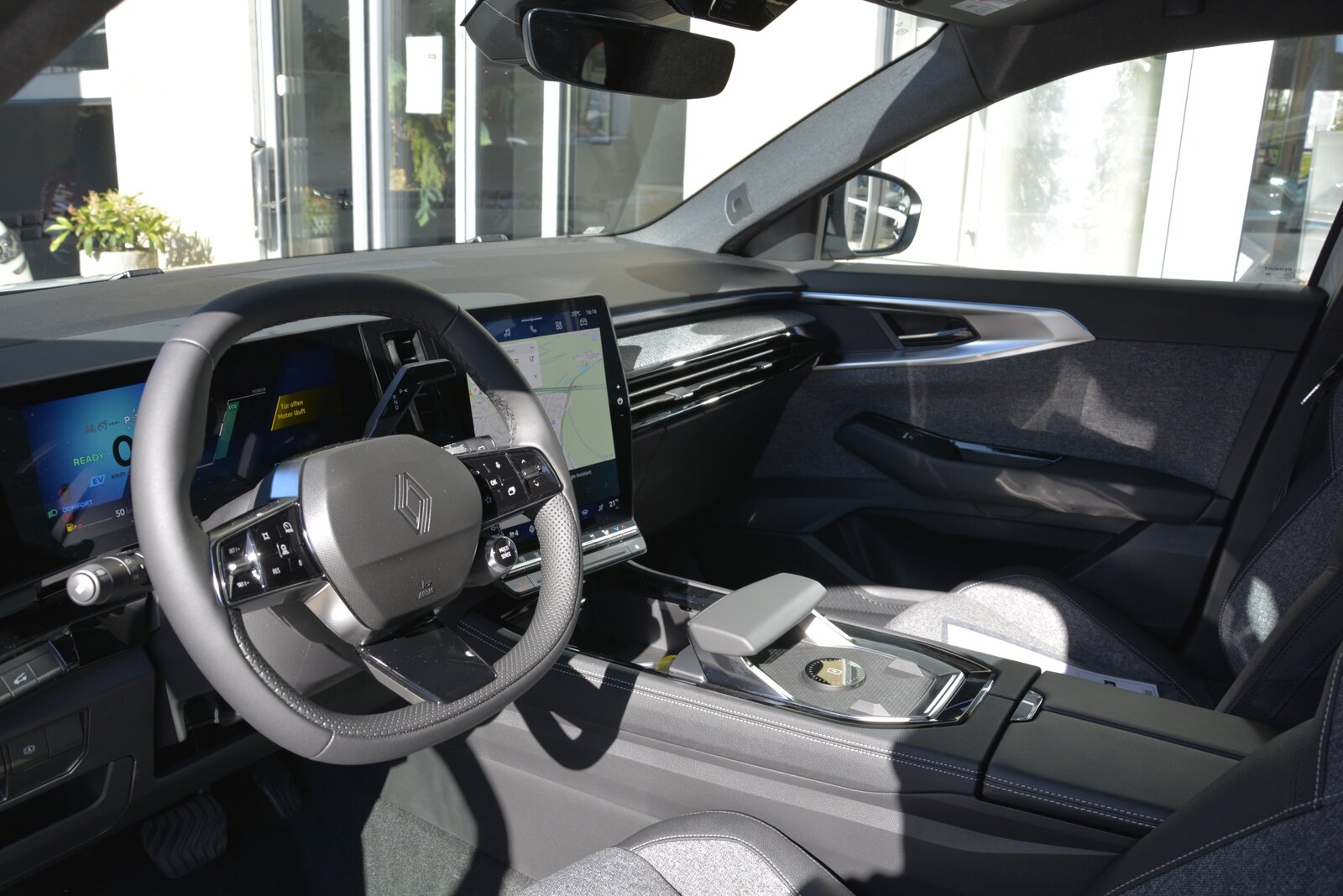 RENAULT Espace E-Tech techno full hybrid E-Tech 200 - 7 Seater, Hybride Integrale Benzina/Elettrica, Auto nuove, Automatico - 5