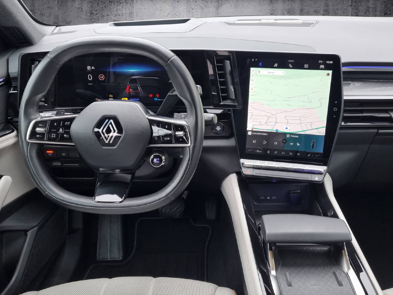 RENAULT Espace 1.2 E-Tech iconic 7P, Full-Hybrid Petrol/Electric, Second hand / Used, Automatic - 7