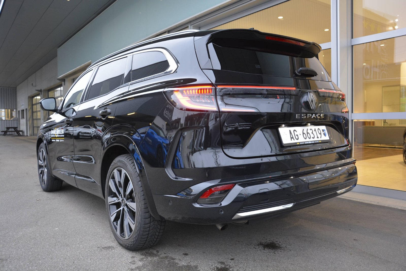 RENAULT Espace tech.E-Tech full Hybrid 200 *7 Plätzer*, Voll-Hybrid Benzin/Elektro, Occasion / Gebraucht, Automatik - 4