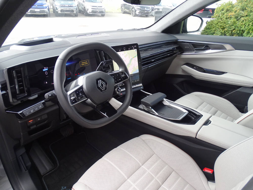 RENAULT Espace 1.2 E-Tech iconic, Full-Hybrid Petrol/Electric, Second hand / Used, Automatic - 5