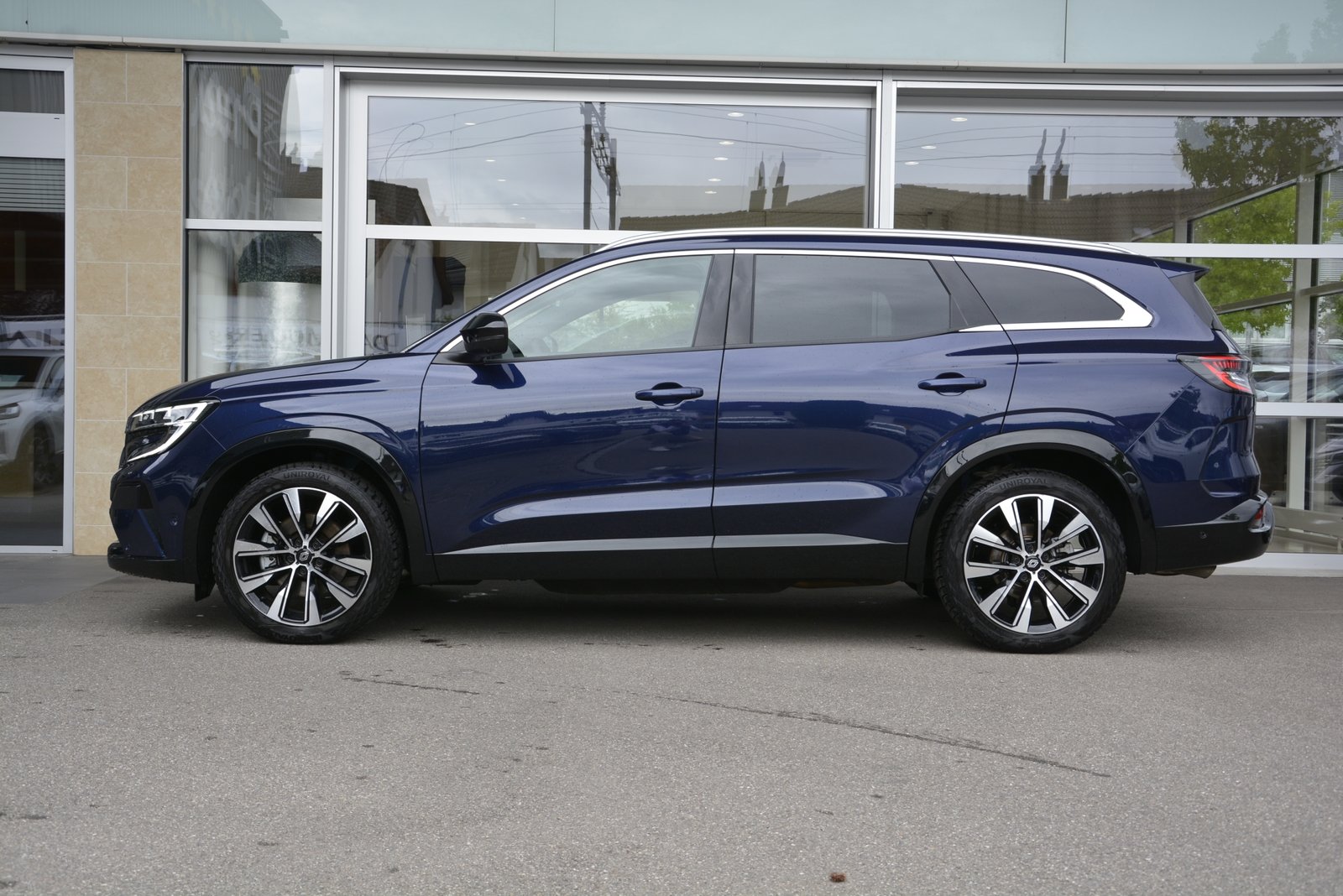 RENAULT Espace 1.2 E-Tech techno *7 Plätzer* 1.2 E-Tech techno 7P, Voll-Hybrid Benzin/Elektro, Occasion / Gebraucht, Automatik - 3