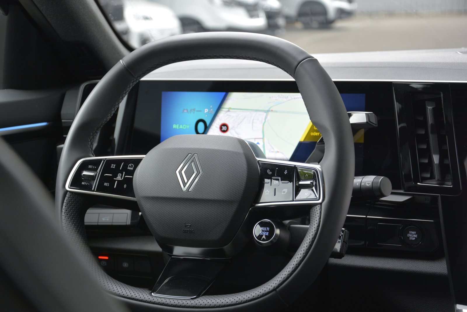 RENAULT Espace 1.2 E-Tech techno *7 Plätzer* 1.2 E-Tech techno 7P, Voll-Hybrid Benzin/Elektro, Occasion / Gebraucht, Automatik - 7