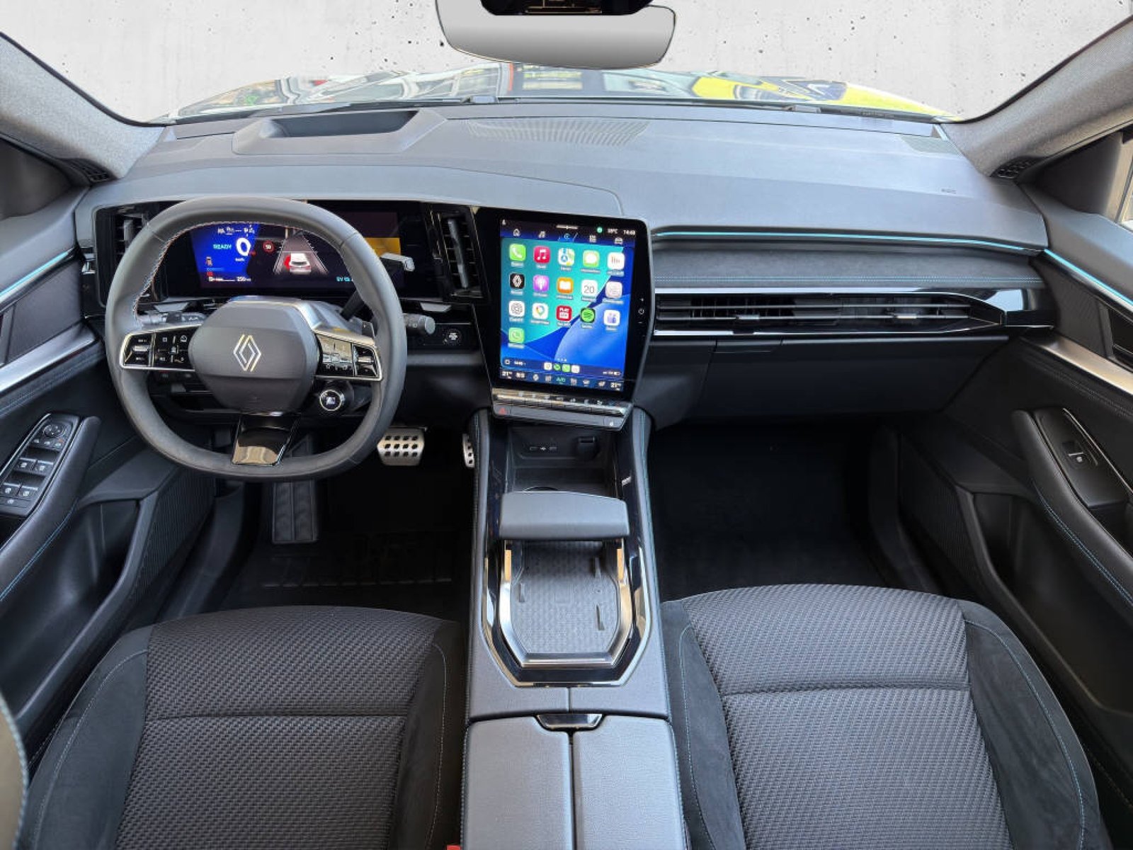 RENAULT Espace E-Tech full hybrid 200 Esprit Alpine, Voll-Hybrid Benzin/Elektro, Occasion / Gebraucht, Automatik - 7