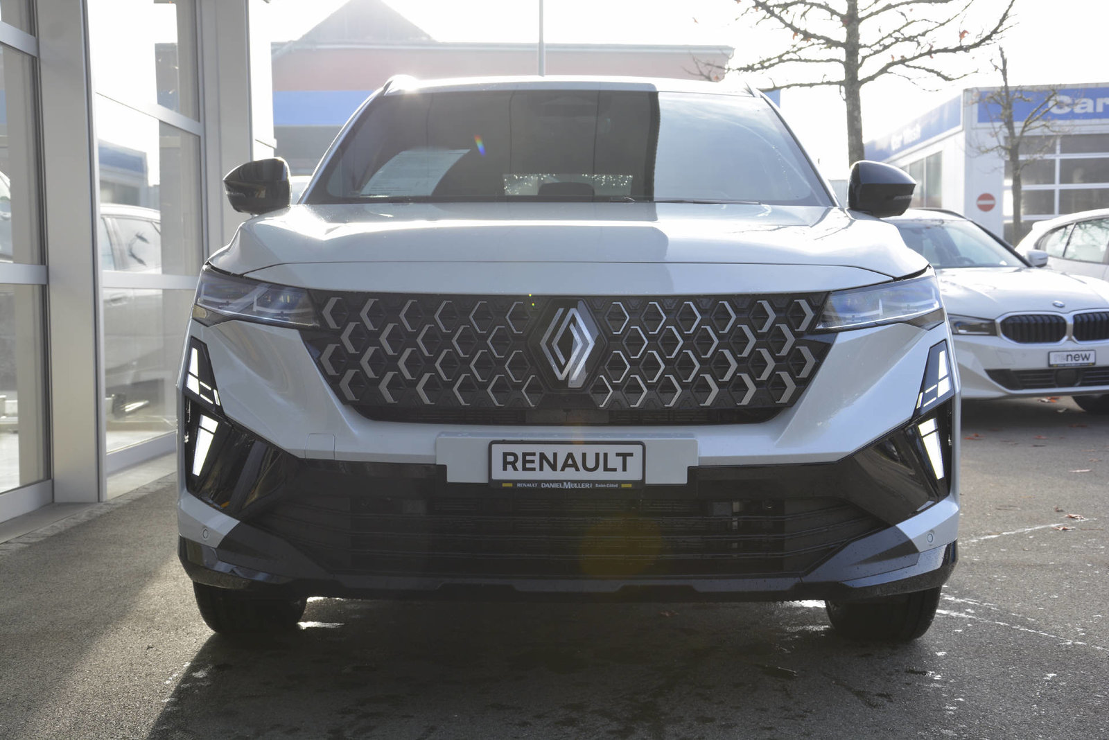 RENAULT Espace Full Hybrid E-Tech techno full hybrid E-Tech 200 - 5 , Hybride Intégral Essence/Électricité, Voiture nouvelle, Automatique - 2