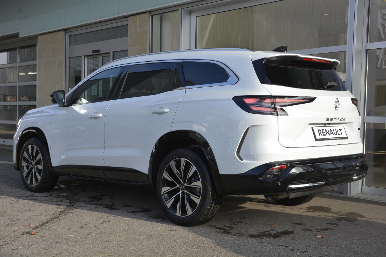 RENAULT Espace Full Hybrid E-Tech techno full hybrid E-Tech 200 - 5 , Hybride Intégral Essence/Électricité, Voiture nouvelle, Automatique - 4