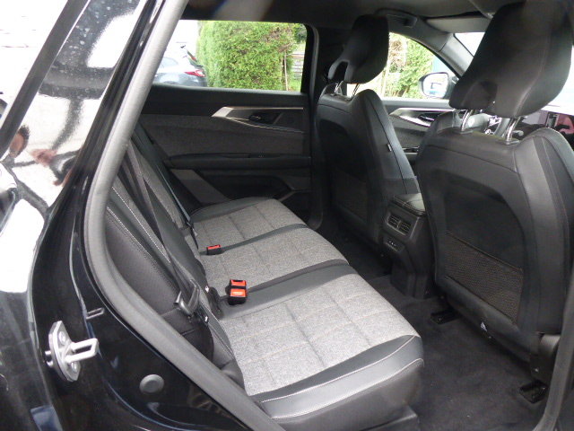 RENAULT Espace 1.2 E-Tech techno 7Plätzer, Voll-Hybrid Benzin/Elektro, Occasion / Gebraucht, Automat - 7