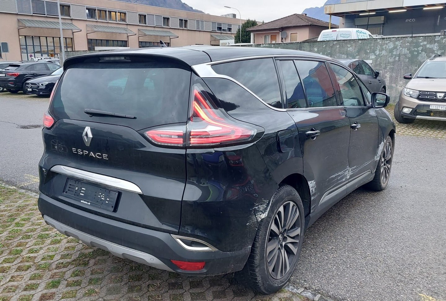 RENAULT Espace 1.6 dCi Initiale Paris EDC, Diesel, Second hand / Used, Automatic - 5