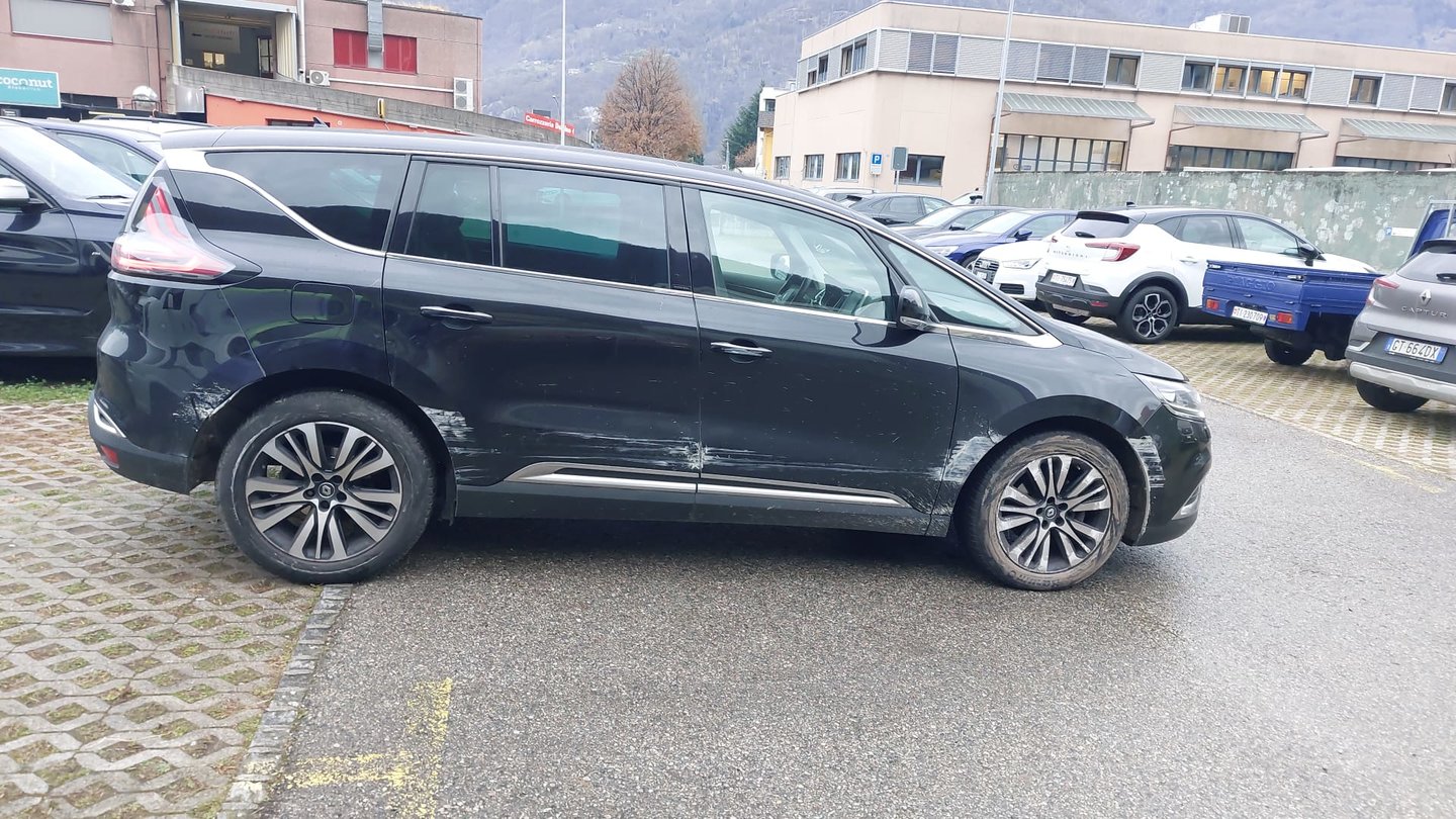 RENAULT Espace 1.6 dCi Initiale Paris EDC, Diesel, Second hand / Used, Automatic - 6