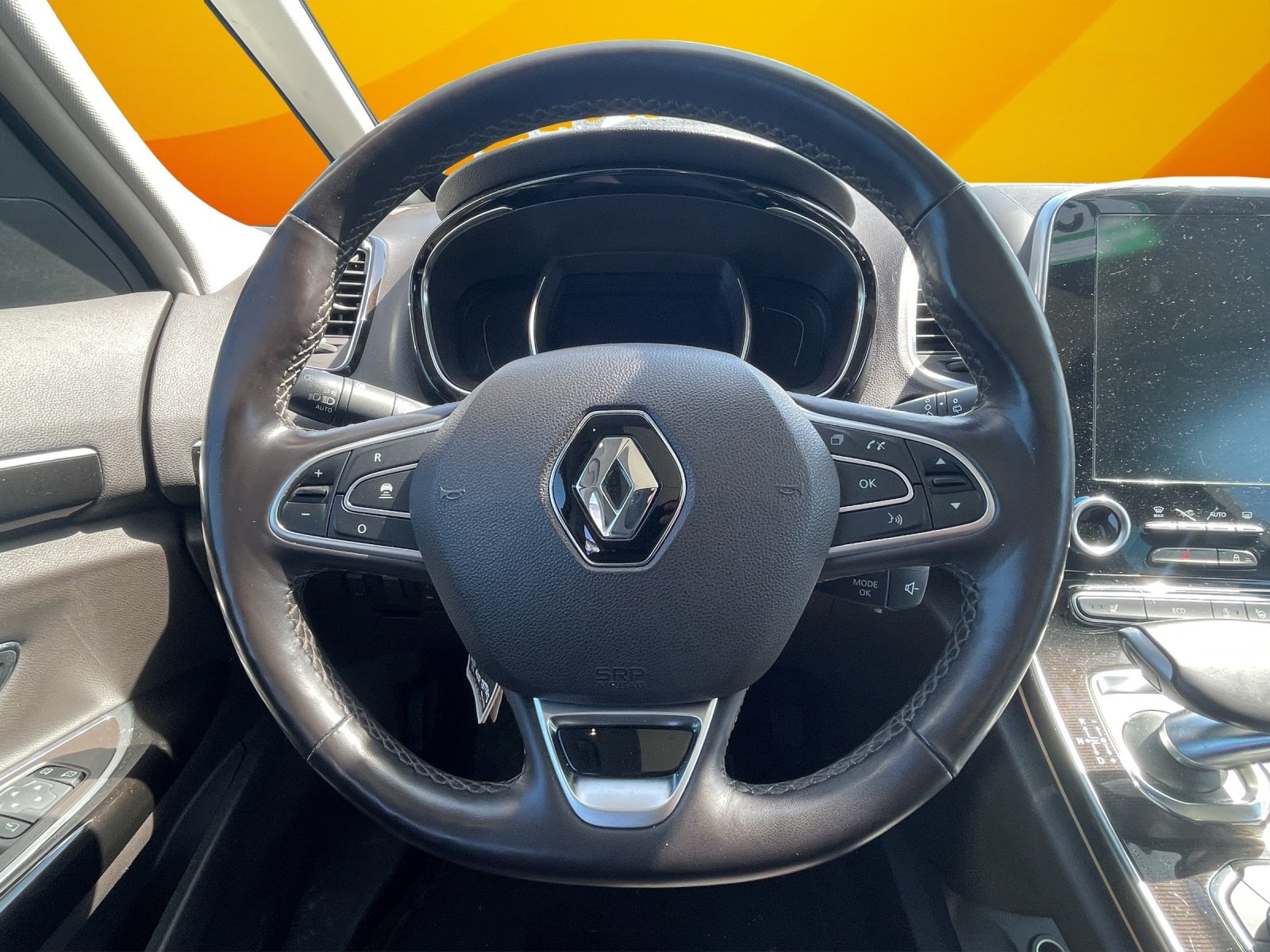 RENAULT Espace 1.6 dCi Swiss Edition EDC MOTORSCHADE, Diesel, Second hand / Used, Automatic - 7