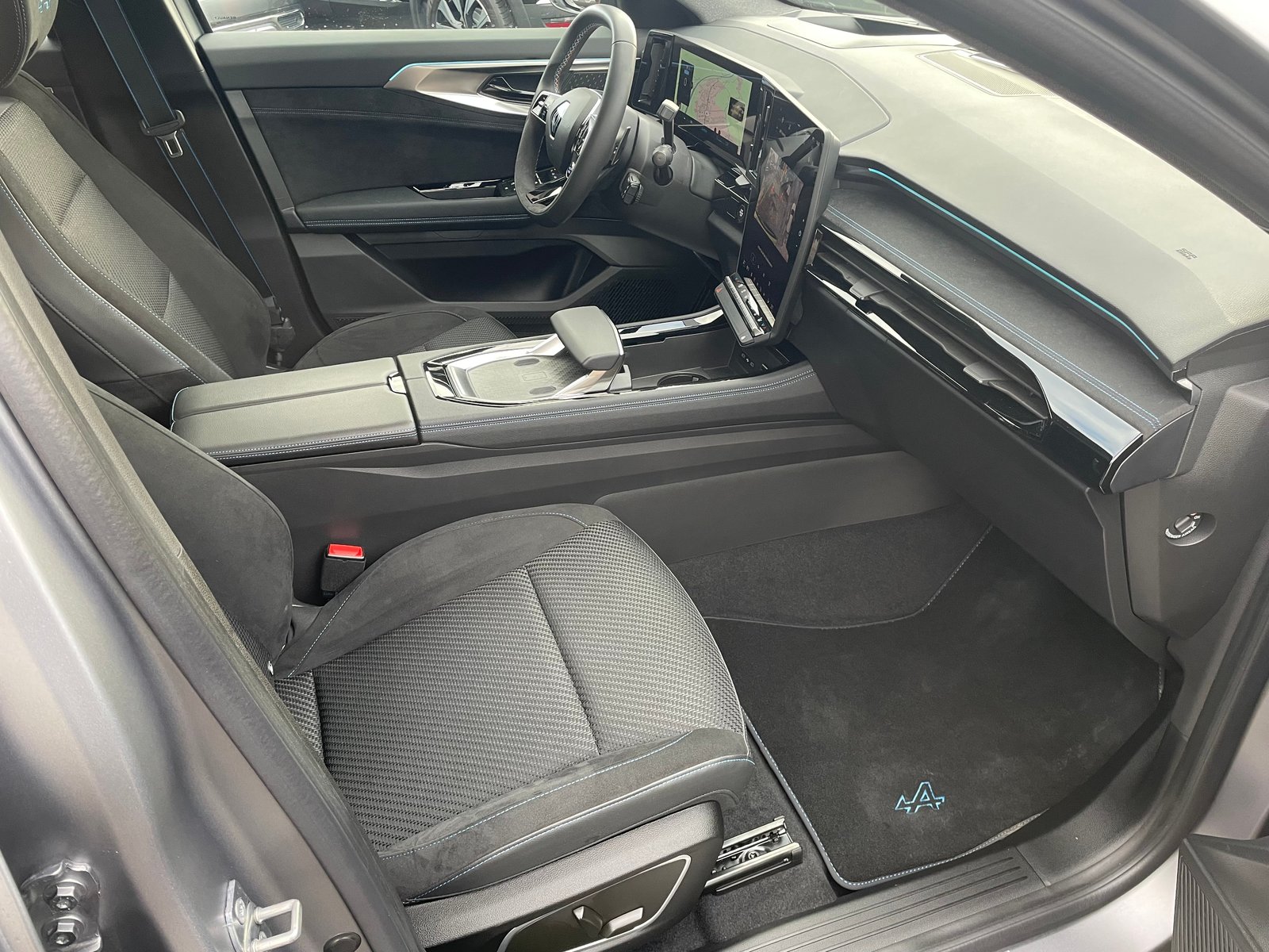 RENAULT Espace 1.2 E-Tech 200 Esprit Alpine 7-Sitze, Hybride Integrale Benzina/Elettrica, Occasioni / Usate, Automatico - 7