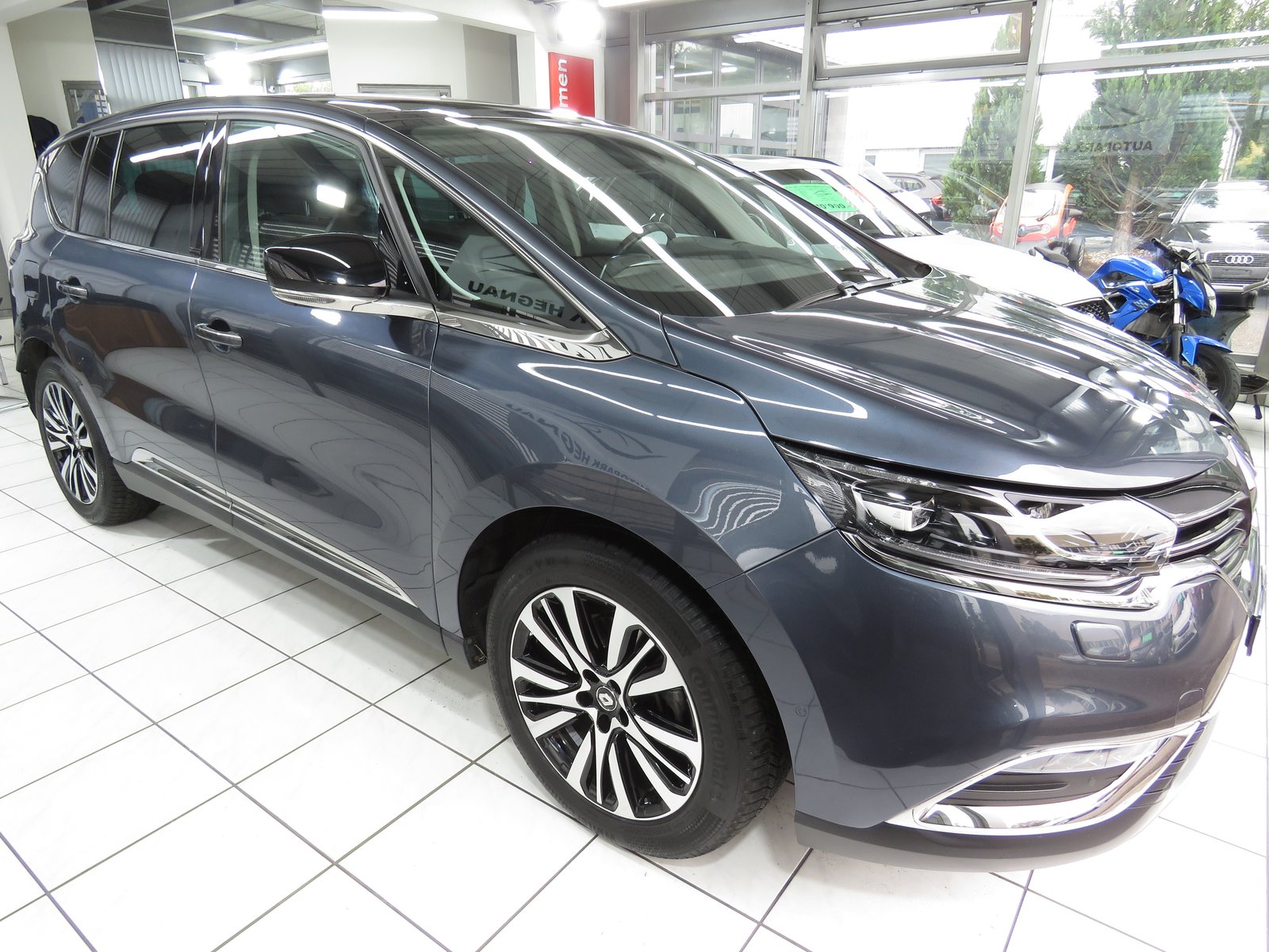 RENAULT Espace 1.8 TCe Initiale EDC, Essence, Occasion / Utilisé, Automatique - 3