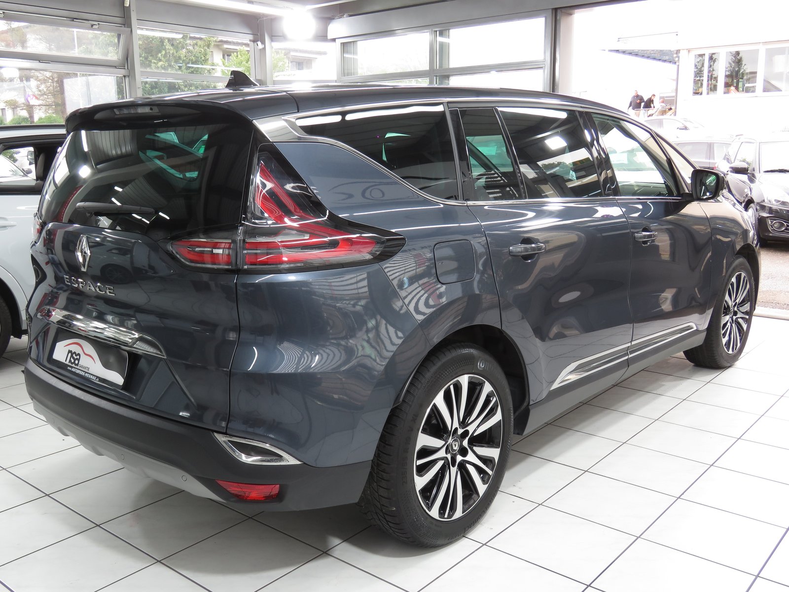 RENAULT Espace 1.8 TCe Initiale EDC, Essence, Occasion / Utilisé, Automatique - 4