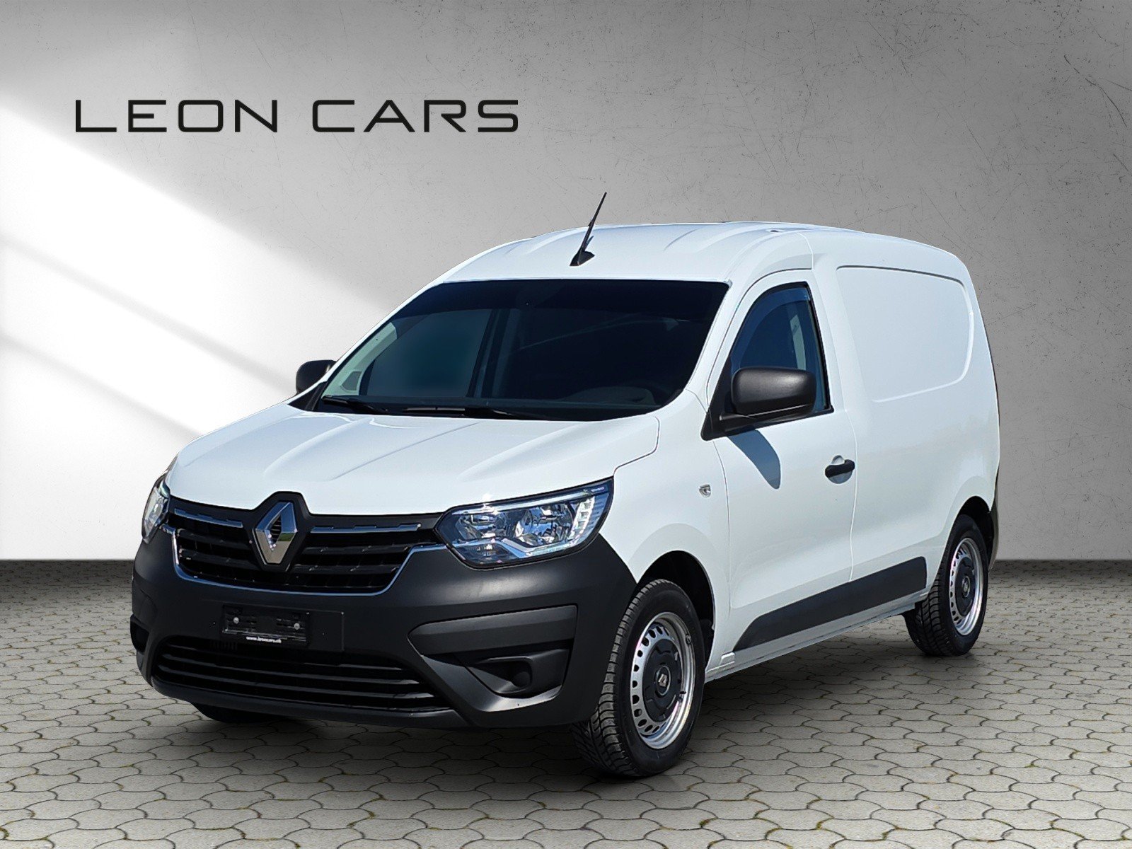 RENAULT Express 1.3TCe 100 PF Blue Extra mit AHK