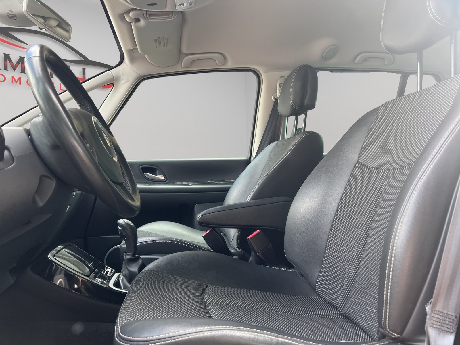 RENAULT Grand Espace 2.0 dCi Swiss Edition Automatic, Diesel, Occasioni / Usate, Automatico - 6
