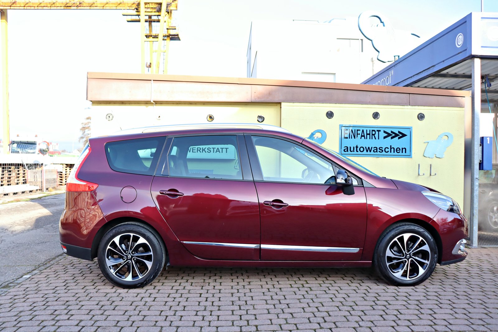 RENAULT Grand Scénic 1.6 dCi Bose, Diesel, Occasion / Utilisé, Manuelle - 2
