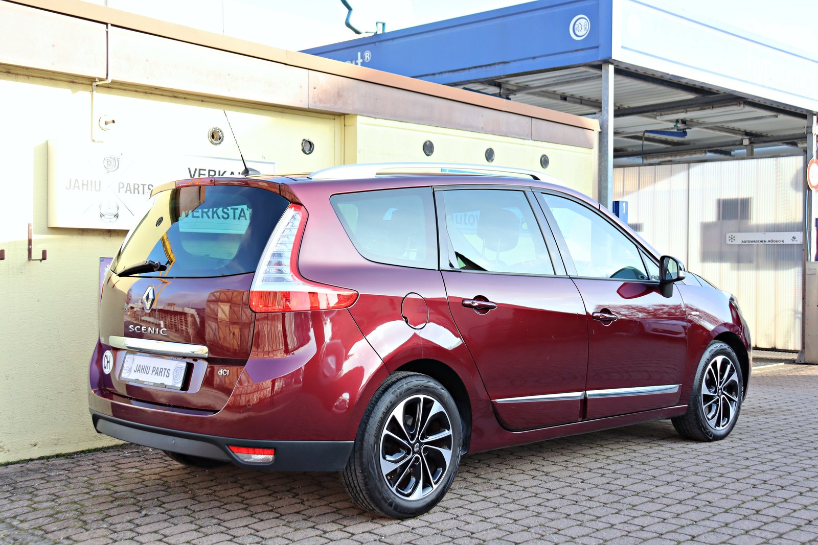 RENAULT Grand Scénic 1.6 dCi Bose, Diesel, Occasion / Utilisé, Manuelle - 3