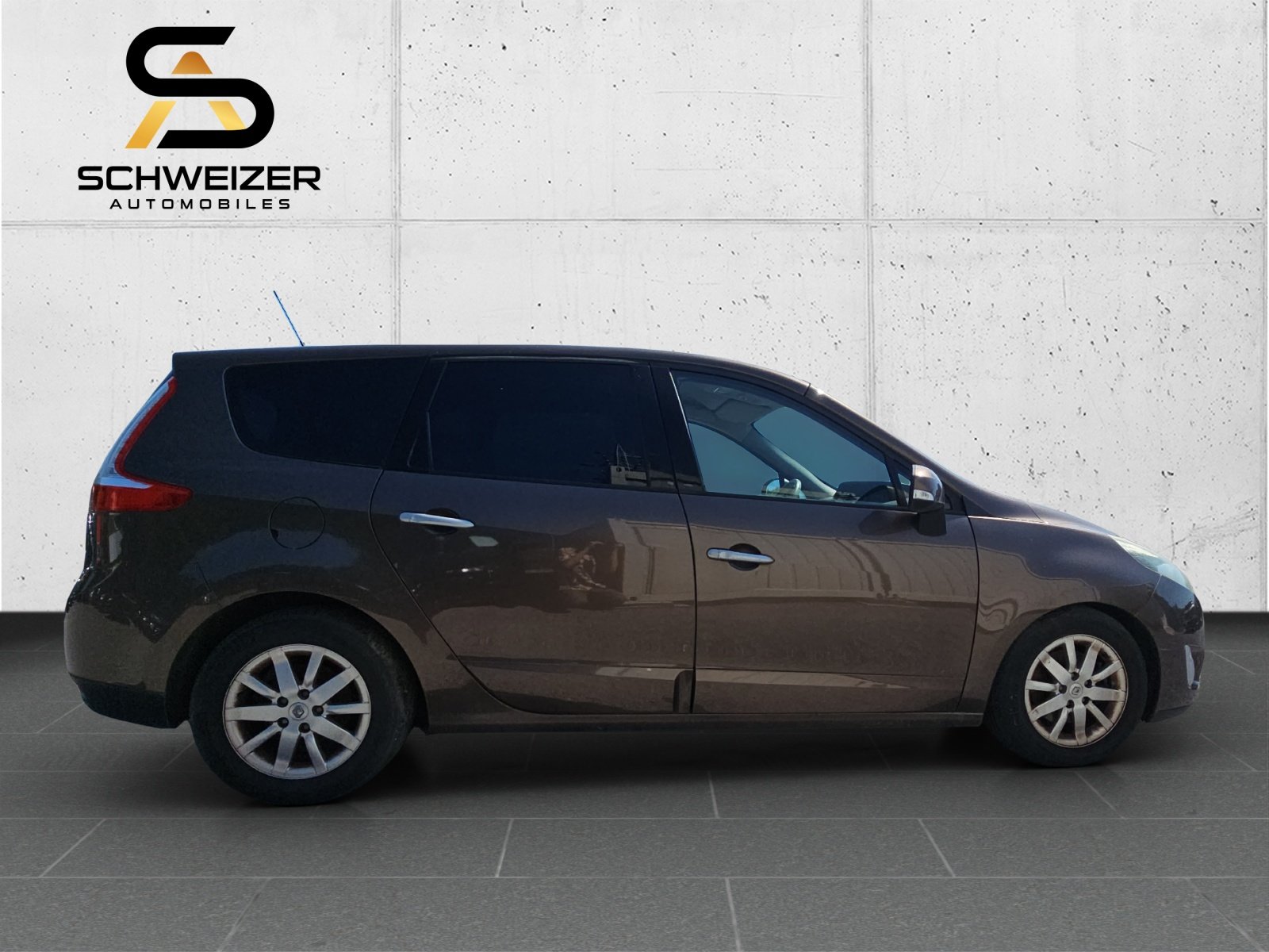 RENAULT Grand Scénic 2.0 16V Dynamique X-Tronic CVT, Petrol, Second hand / Used, Automatic - 5