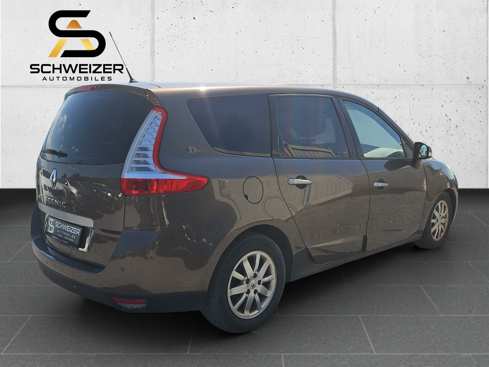 RENAULT Grand Scénic 2.0 16V Dynamique X-Tronic CVT, Petrol, Second hand / Used, Automatic - 7