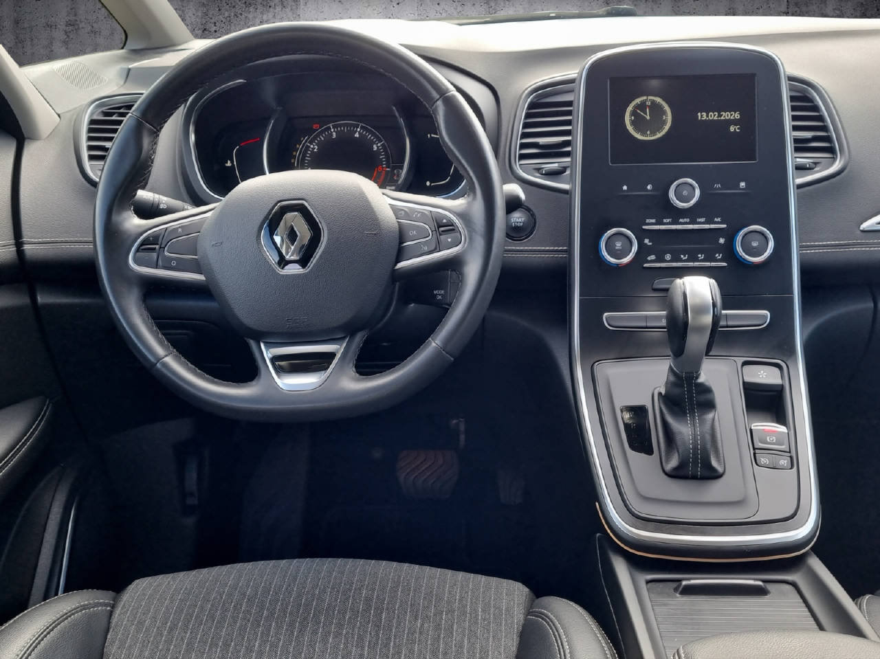 RENAULT Grand Scénic 1.3 TCe 160 Intens EDC, Essence, Occasion / Utilisé, Automatique - 7