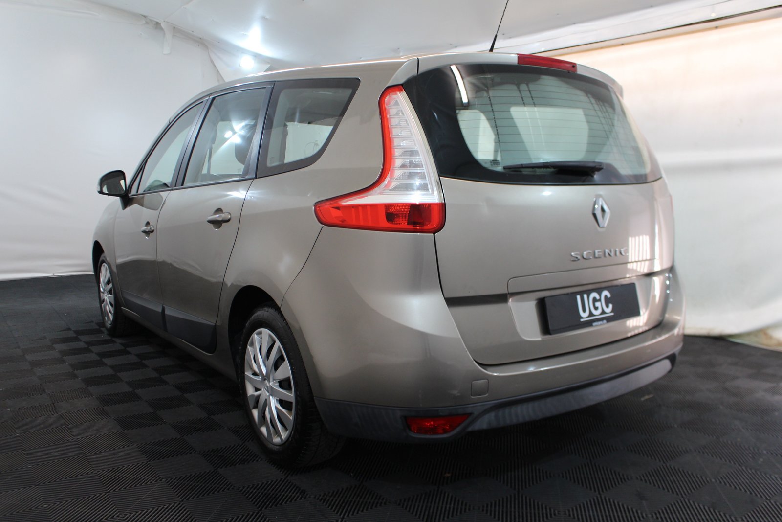 RENAULT Grand Scénic 1.6 110 Expression 5P, Benzin, Occasion / Gebraucht, Handschaltung - 4