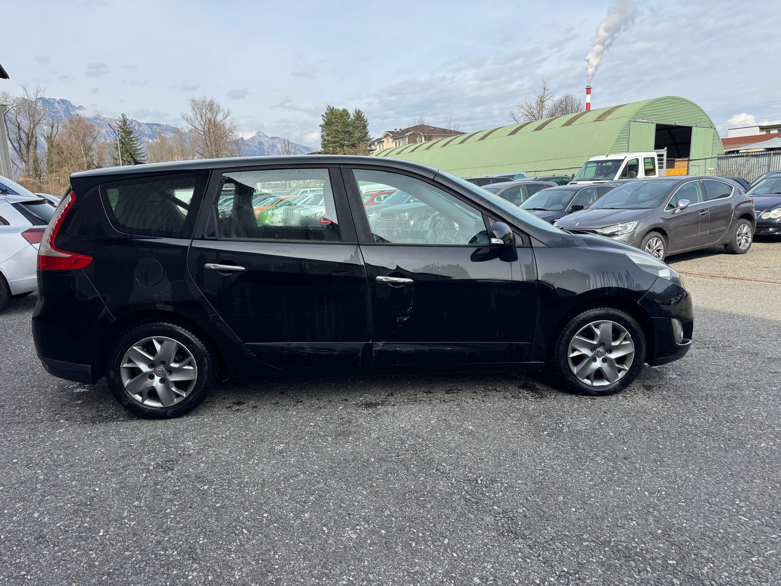 RENAULT Grand Scénic 1.9 dCi Dynamique, Diesel, Occasion / Utilisé, Manuelle - 7