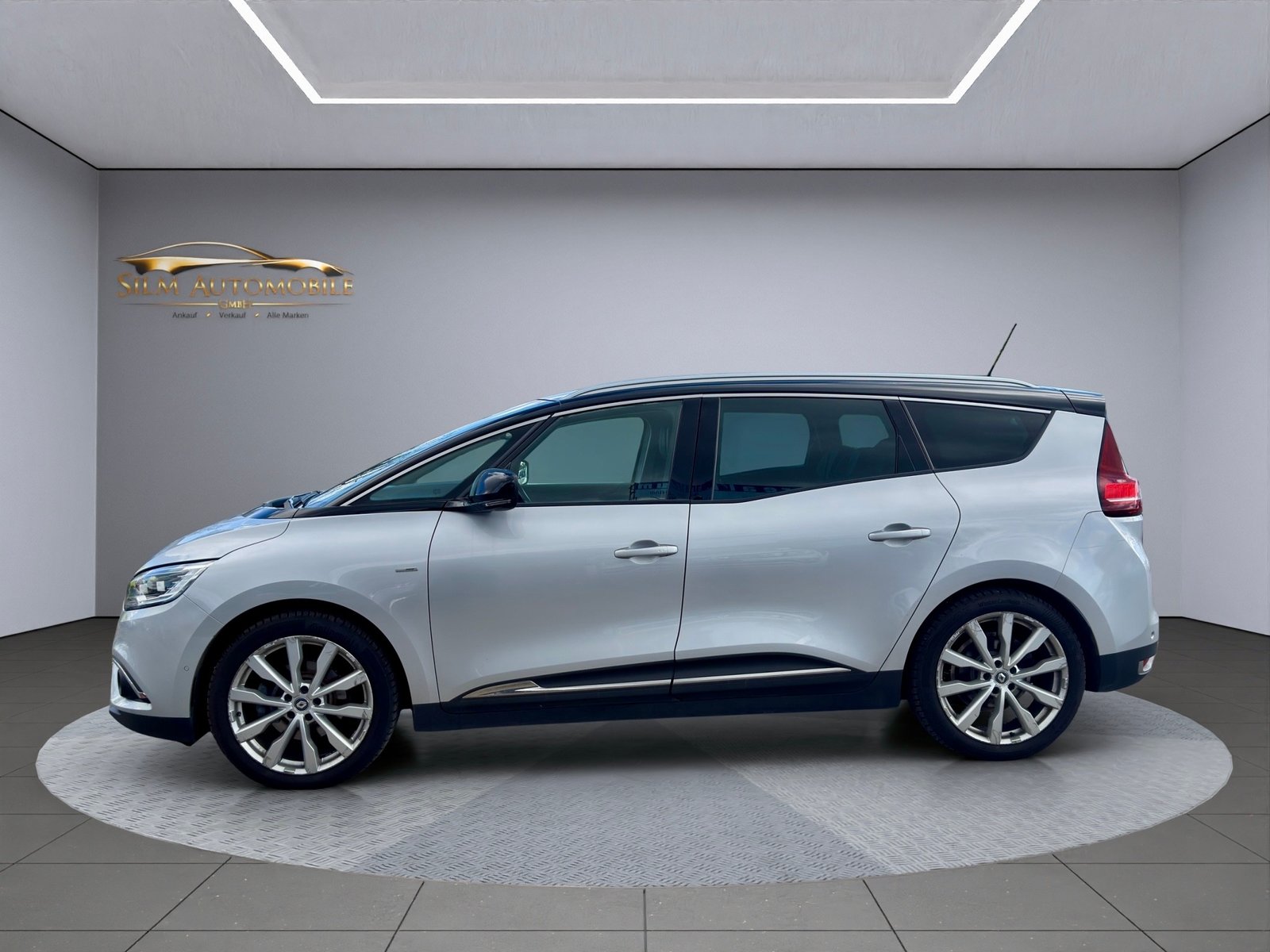 RENAULT Grand Scénic 1.5 dCi Initiale Paris EDC, Diesel, Occasion / Utilisé, Automatique - 7