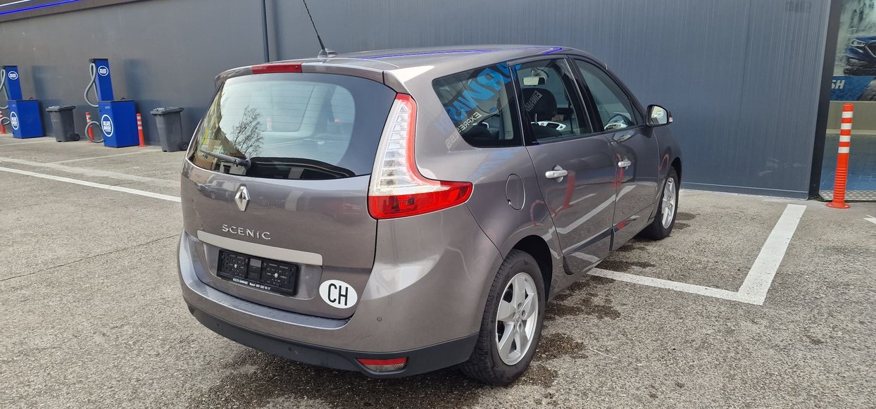 RENAULT Grand Scénic 2.0 16V Privilège X-Tronic CVT, Petrol, Second hand / Used, Automatic - 5