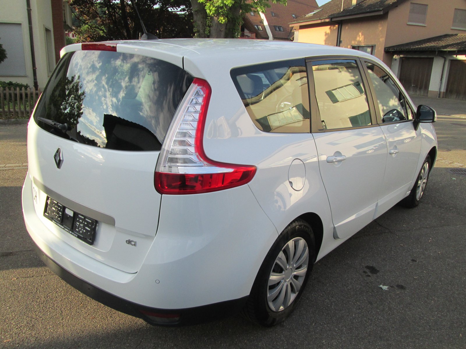 RENAULT Grand Scénic 1.5 dCi Expression EDC, Diesel, Occasion / Gebraucht, Automatik - 5