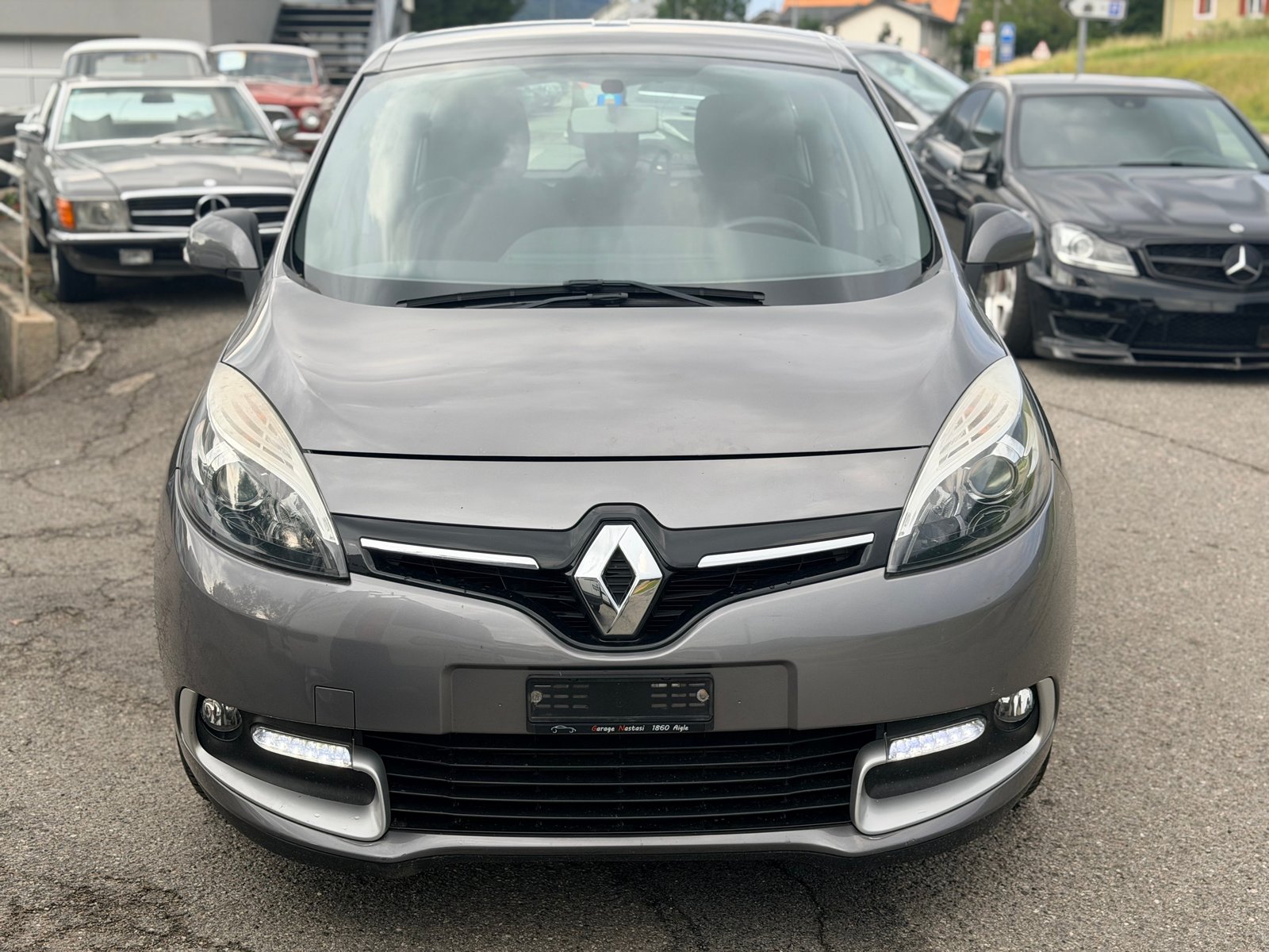 RENAULT Grand Scénic 1.2 16V Turbo Bose, Essence, Occasion / Utilisé, Manuelle - 2