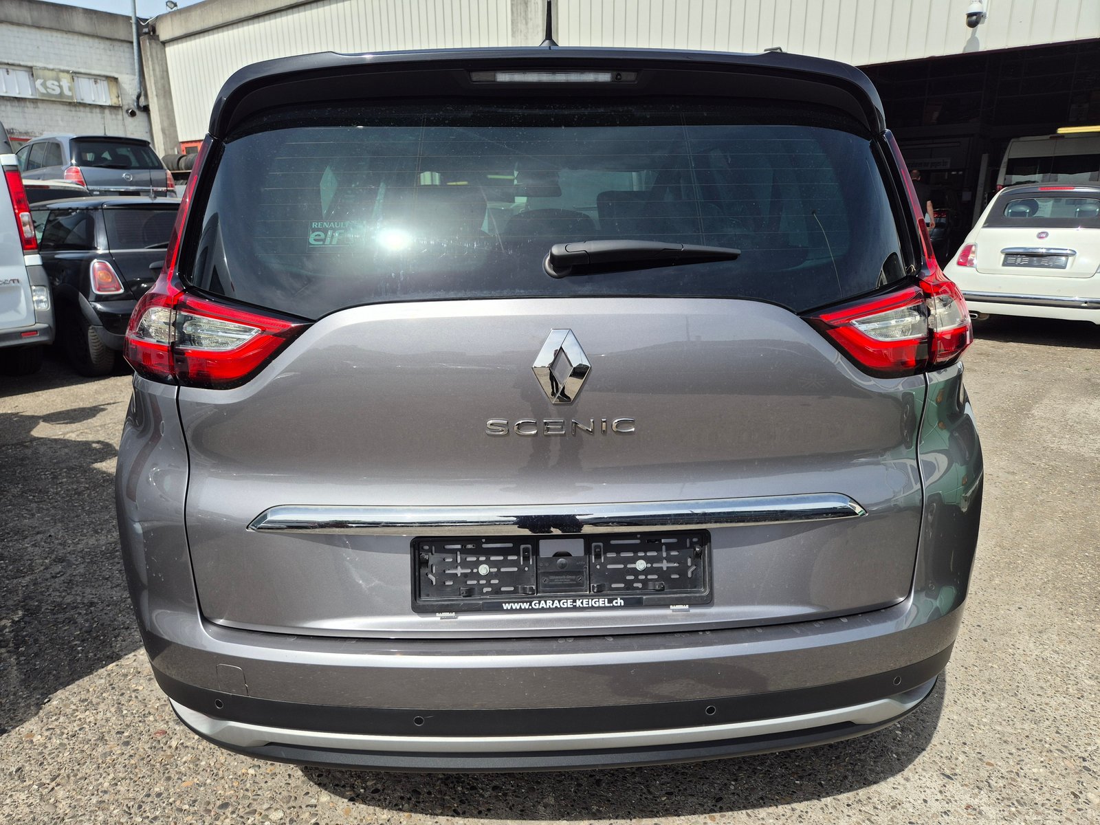 RENAULT Grand Scénic 1.3 16V Turbo Initiale Paris EDC, Petrol, Second hand / Used, Automatic - 6