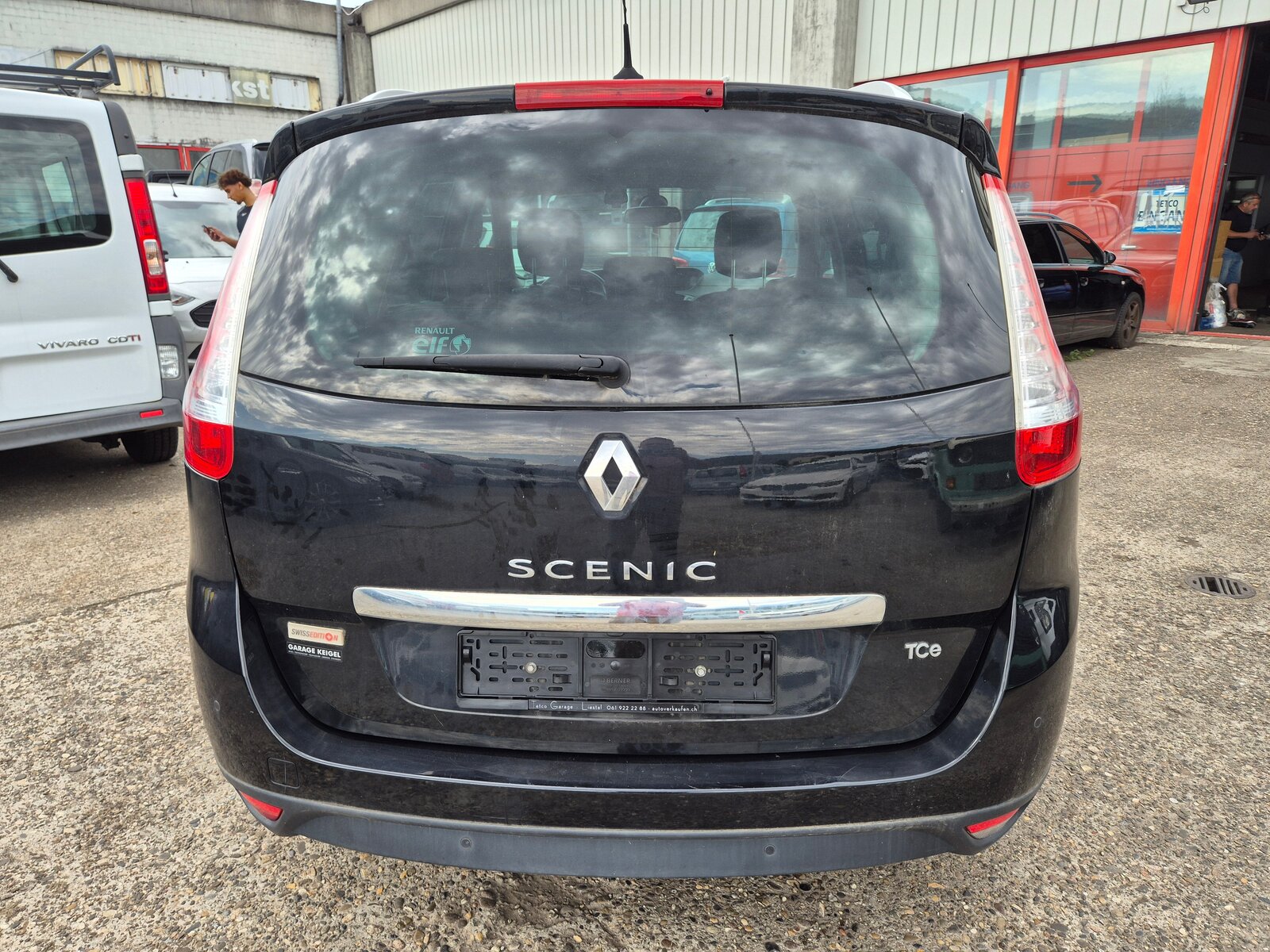 RENAULT Grand Scénic 1.2 16V Turbo Swiss Edition, Essence, Occasion / Utilisé, Manuelle - 6