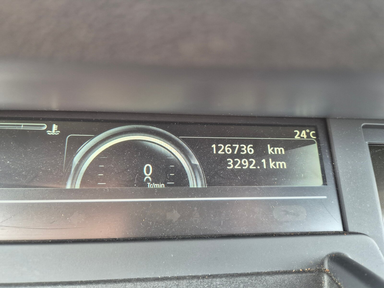 RENAULT Grand Scénic 1.2 16V Turbo Swiss Edition, Essence, Occasion / Utilisé, Manuelle - 7