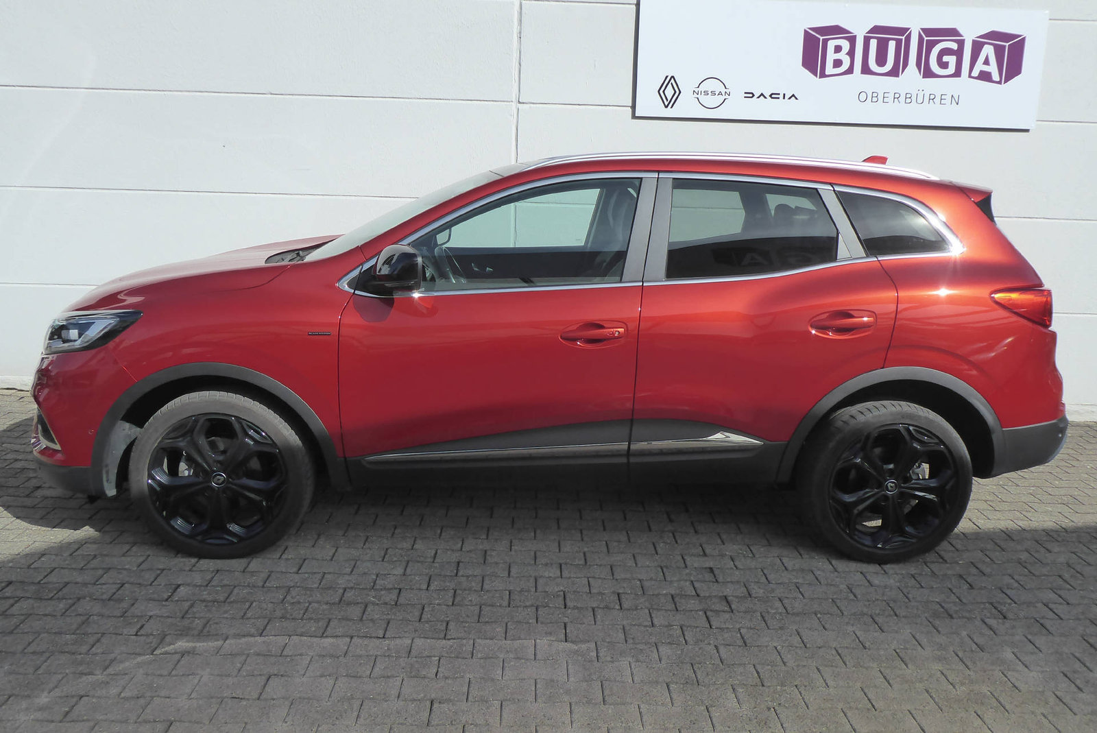 RENAULT Kadjar 1.8 Blue dCi Black Edition 4WD, Diesel, Second hand / Used, Manual - 2