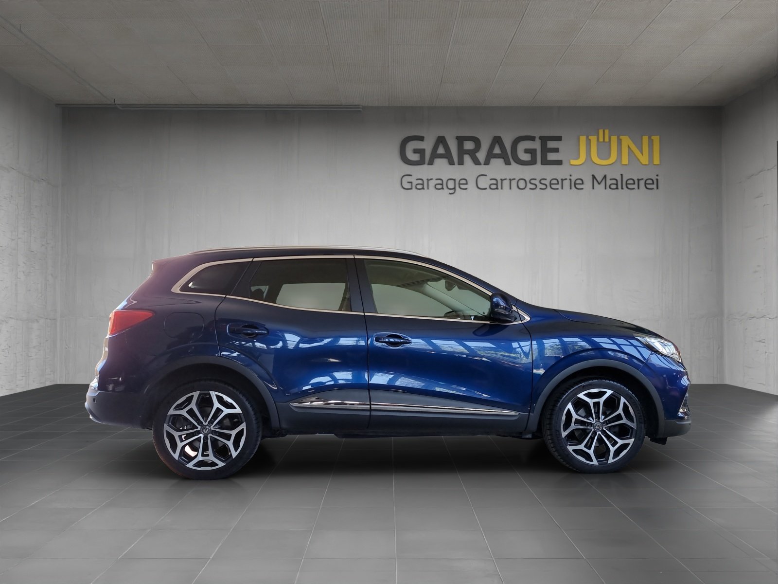 RENAULT Kadjar 1.3 TCe 160 Intens EDC, Benzin, Occasion / Gebraucht, Automatik - 2