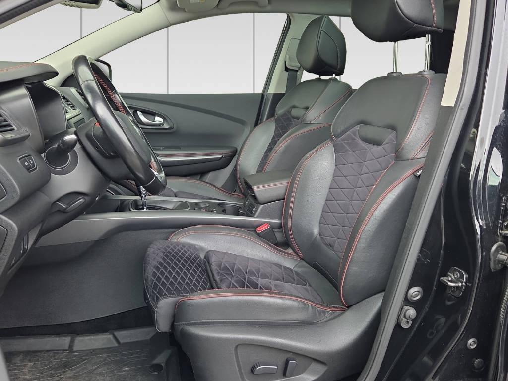 RENAULT Kadjar 1.3 TCe 160 Black Edition EDC, Petrol, Second hand / Used, Automatic - 4