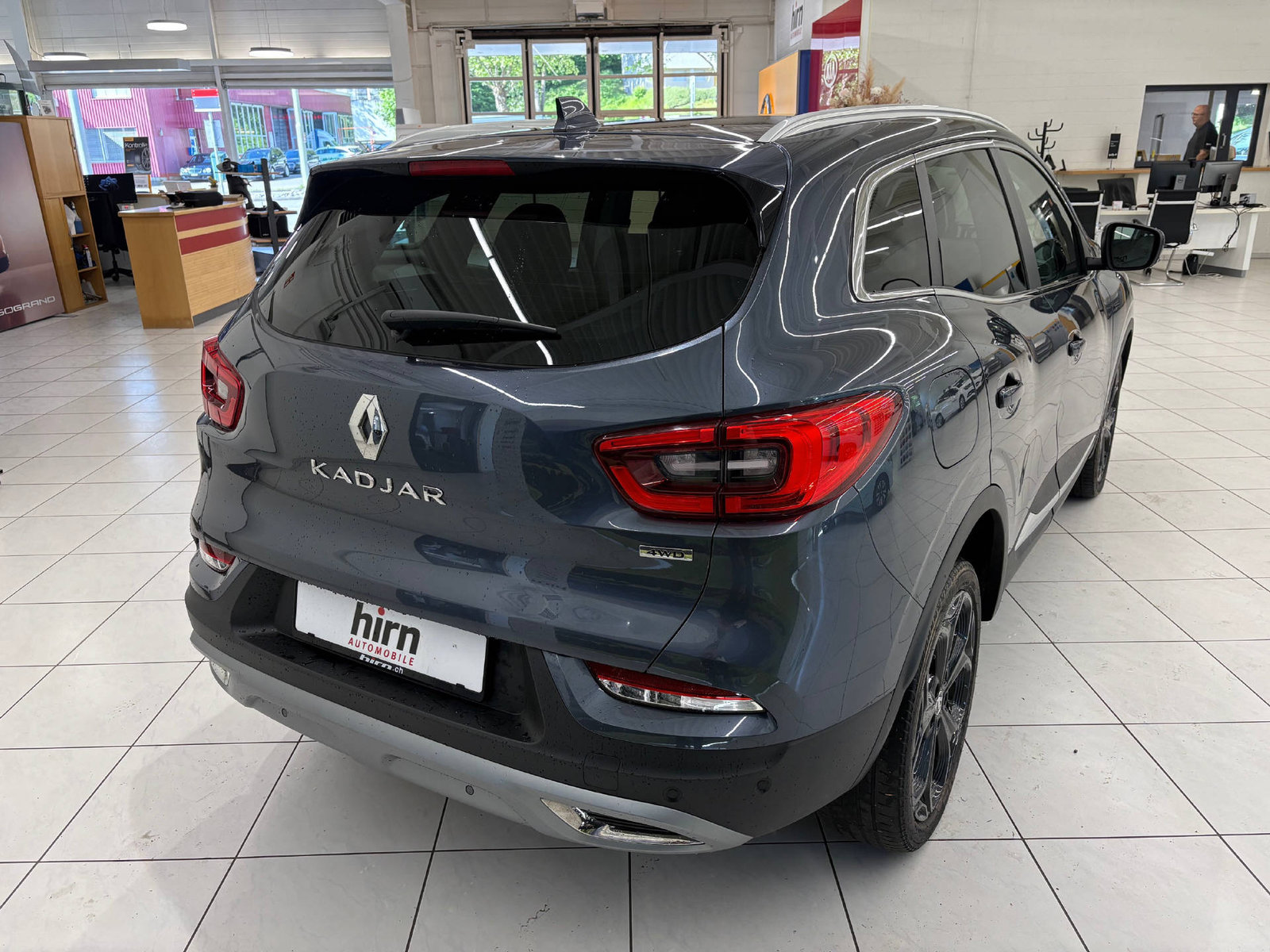 RENAULT Kadjar 1.8 Blue dCi Black Edition 4WD, Diesel, Second hand / Used, Manual - 5