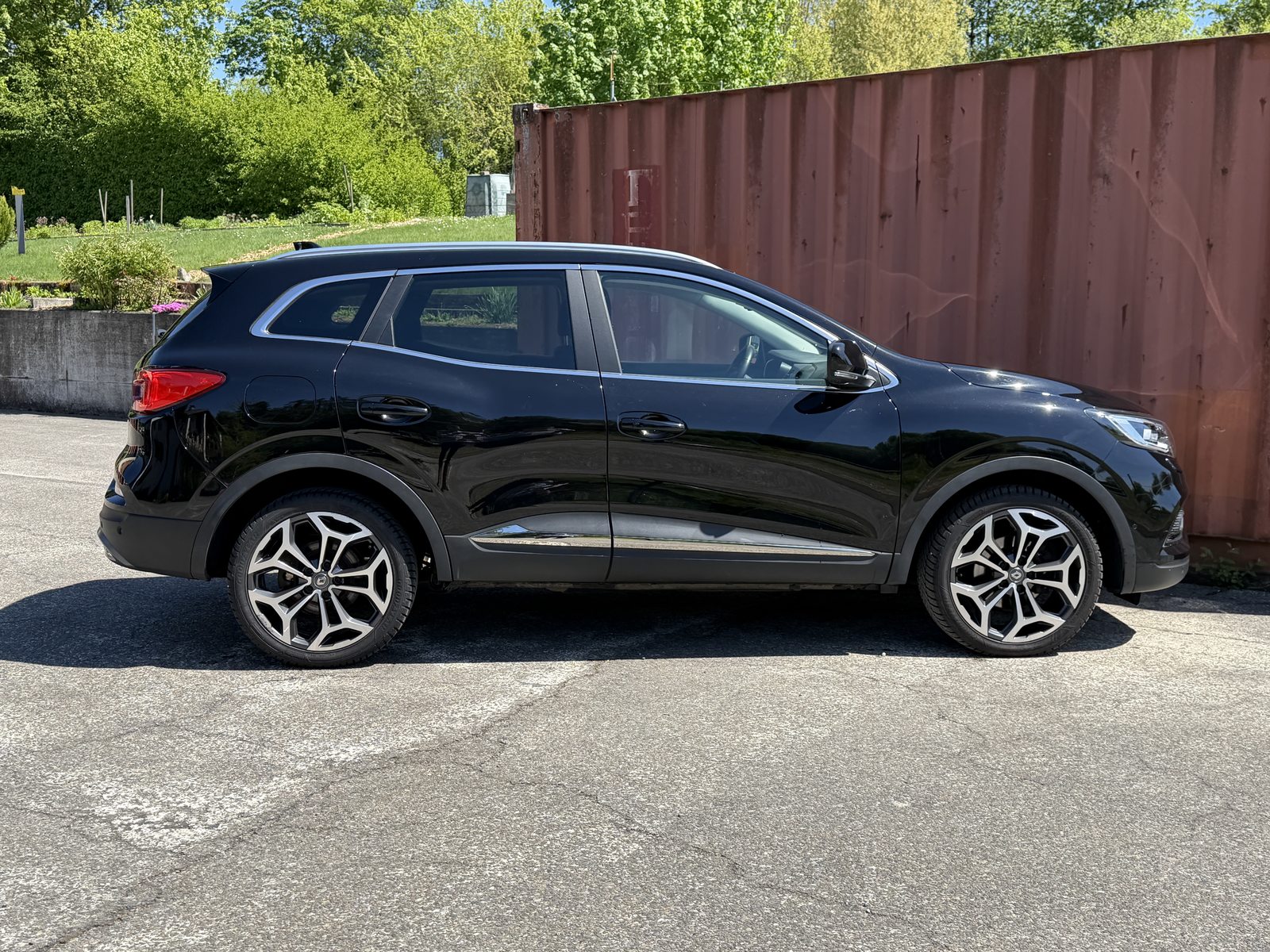 RENAULT Kadjar 1.3 TCe Black Edition EDC, Benzin, Occasion / Gebraucht, Automatik - 7